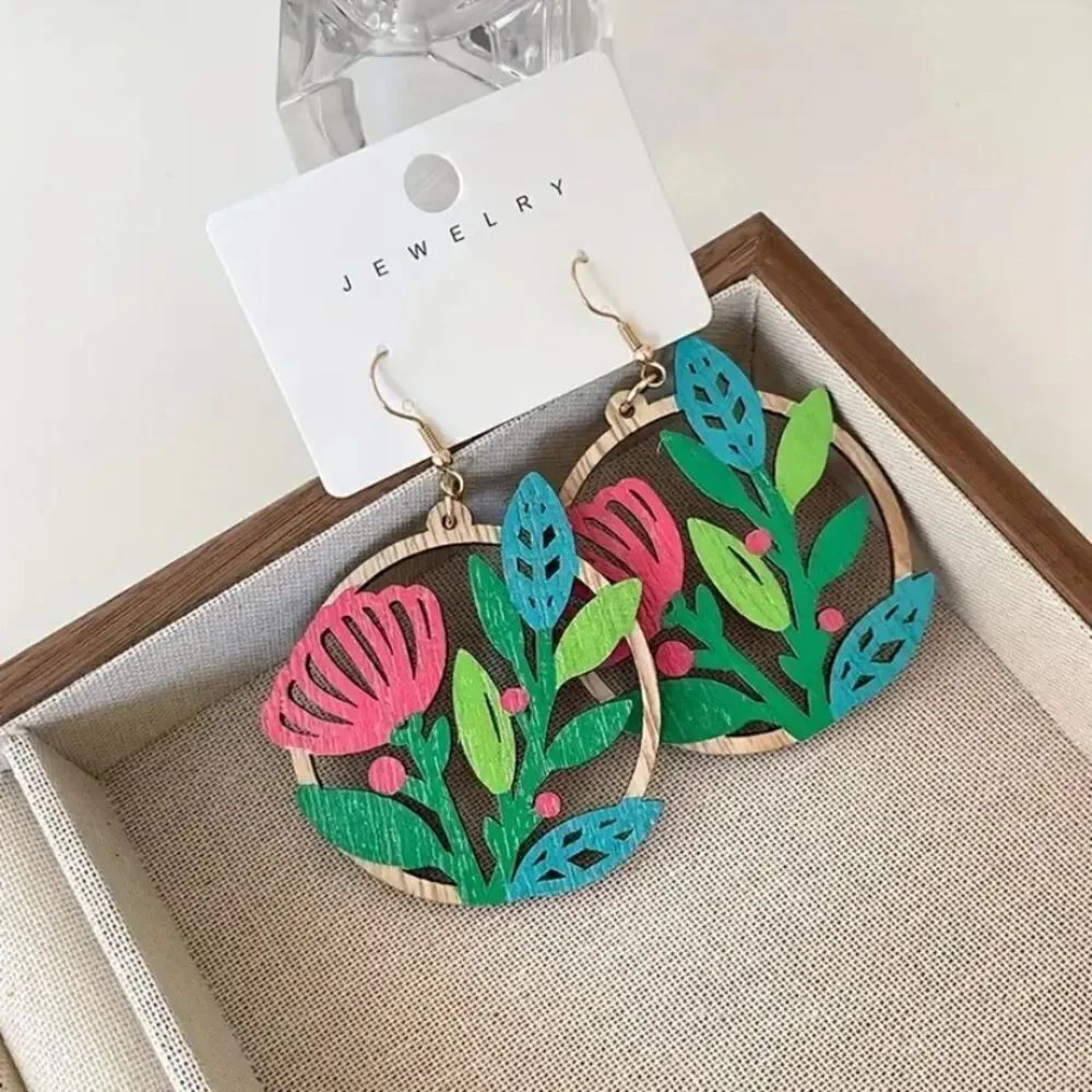 ✨🆕✨ Bohemian Wooden Floral Drop & Dangle Earrings✨